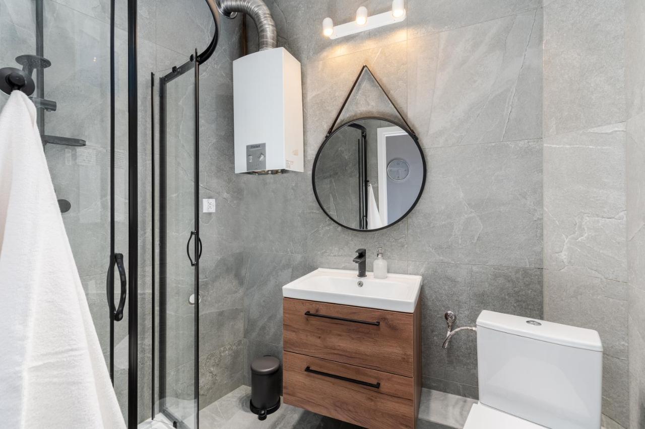 קרקוב Corner Apartments Near Vistula River מראה חיצוני תמונה