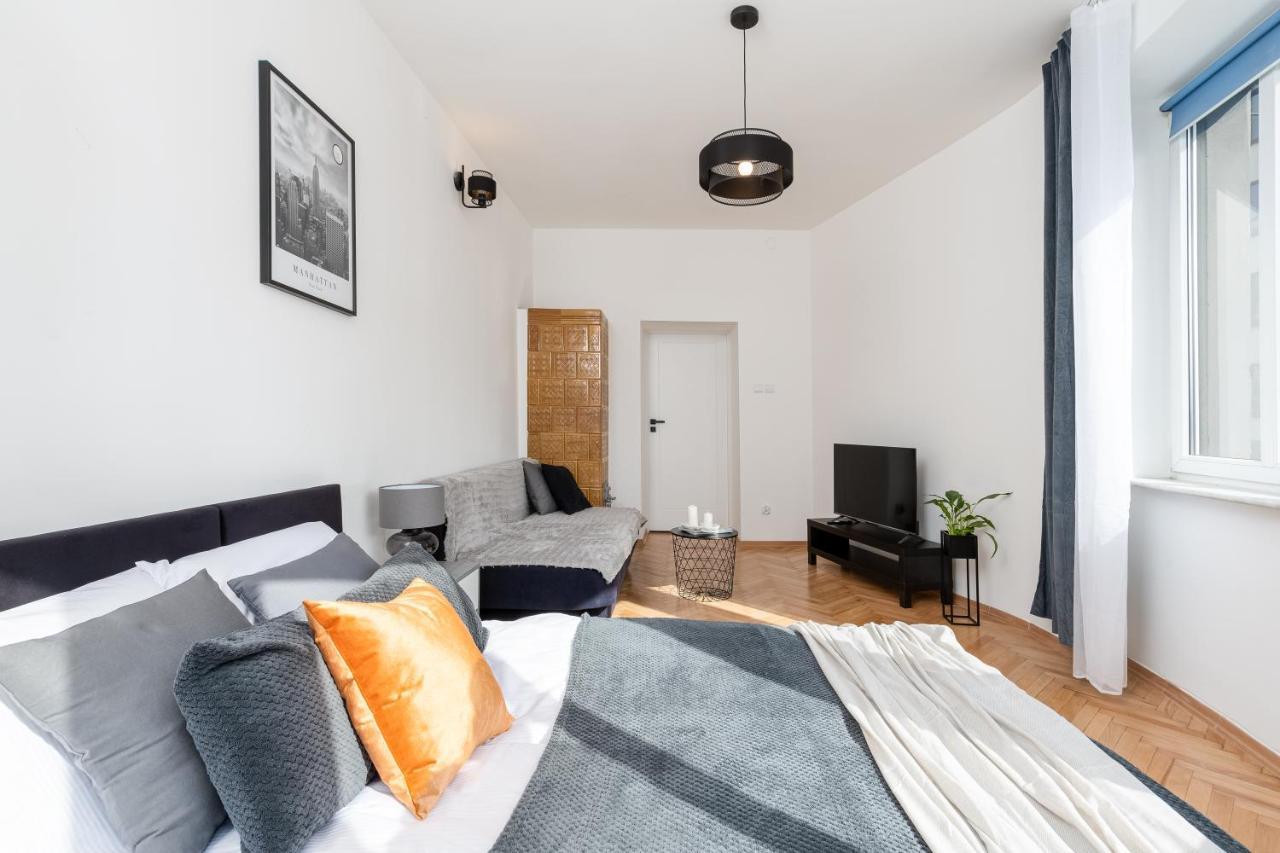 קרקוב Corner Apartments Near Vistula River מראה חיצוני תמונה