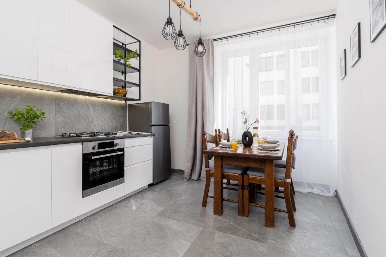 קרקוב Corner Apartments Near Vistula River מראה חיצוני תמונה