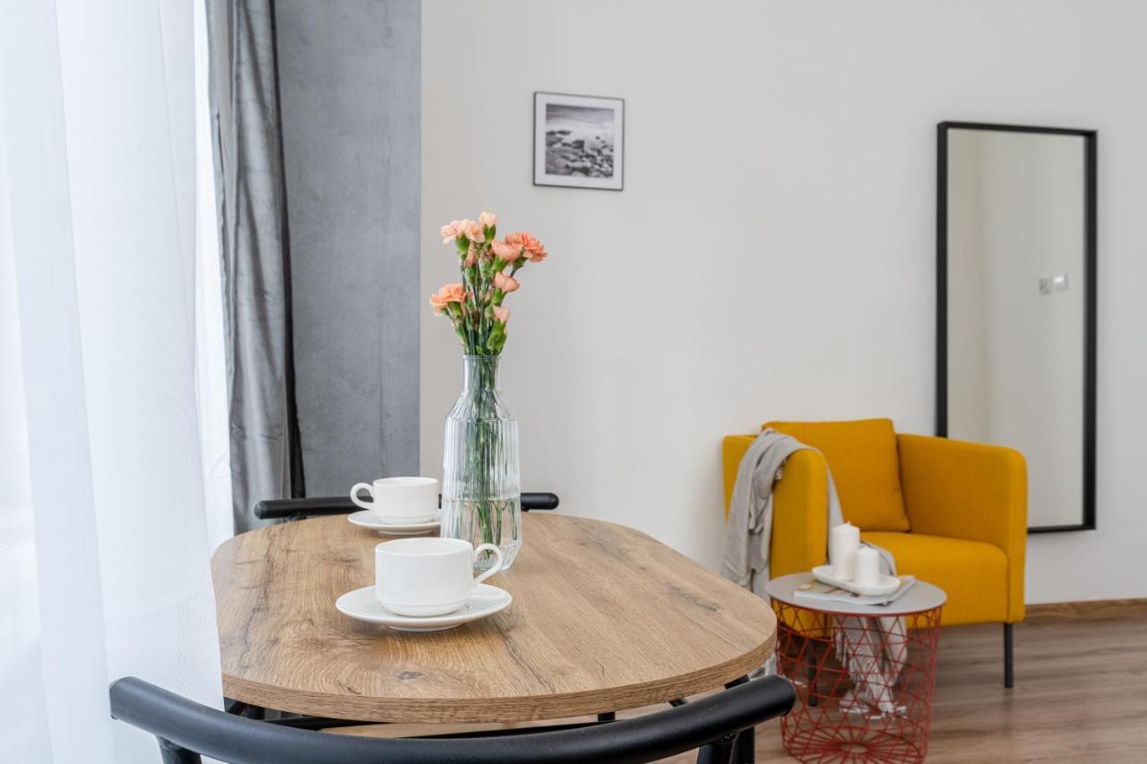 קרקוב Corner Apartments Near Vistula River מראה חיצוני תמונה