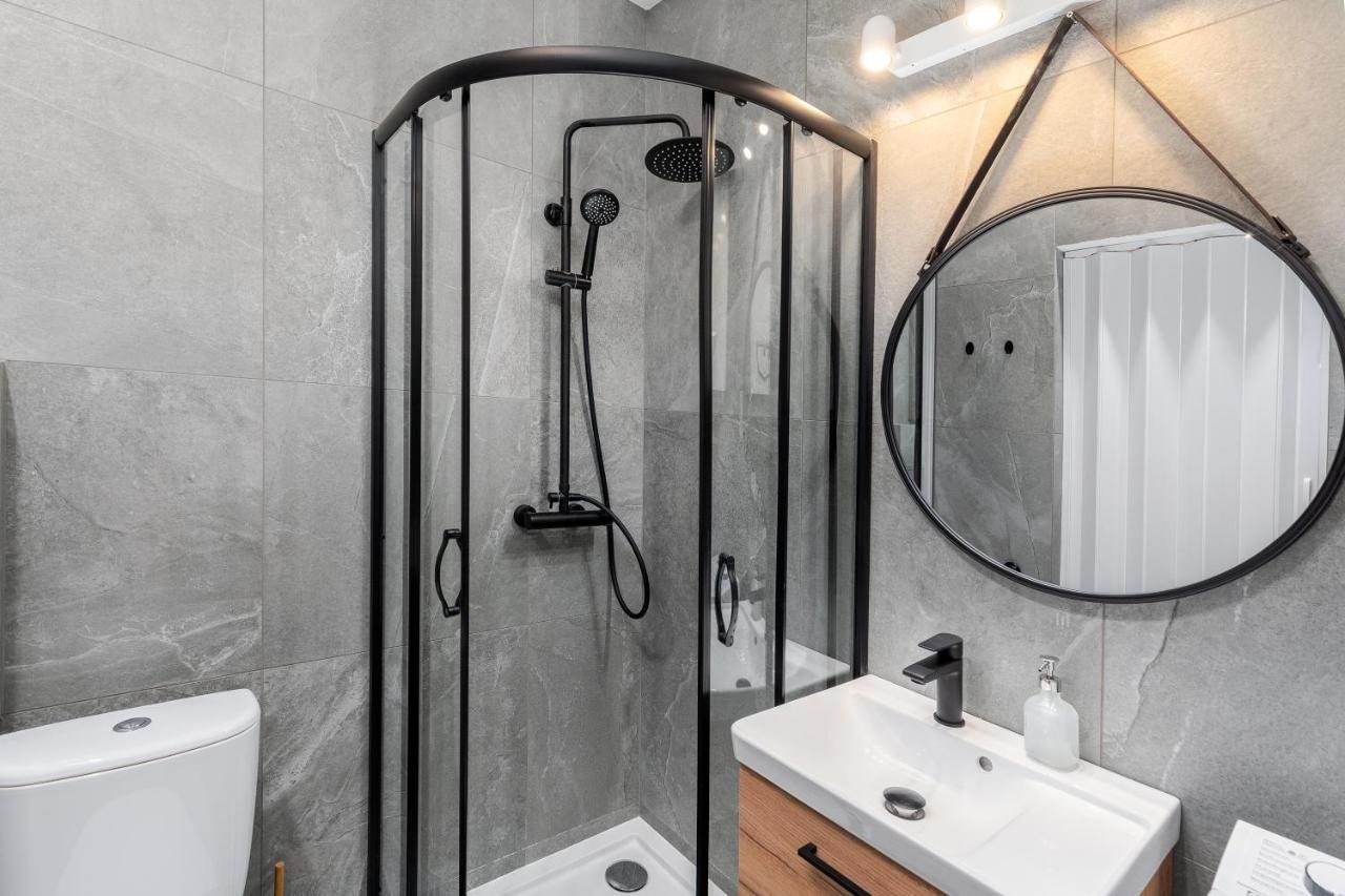 קרקוב Corner Apartments Near Vistula River מראה חיצוני תמונה